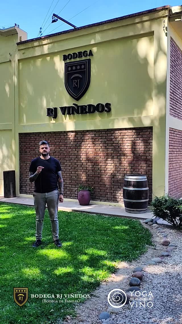 BODEGA R.J. VI¥EDOS - Instagram Post